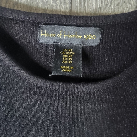 House of Harlow 1960 Black Knit Crop Top with White Stripes - Picture 2 of 4